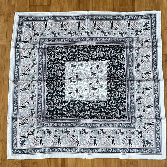 Hermes Chasse en Inde Silk scarf. Authentic. - Picture 6 of 7